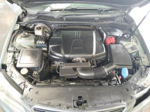 2014 Holden Commodore VF image 4