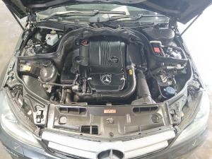 2011 Mercedes Benz C Class C204 image 4
