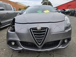 2016 Alfa Romeo Giulietta 1.4T MULTIAIR 940A2000 AUTO TCT 6SPD FWD image 4