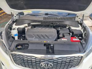 2019 Kia Sorento UM image 4
