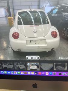 2000 Volkswagen Beetle image 4