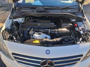 2012 Mercedes Benz B Class W246 image 4