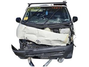 2012 Toyota Hiace TRH201R image 4