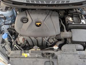 2013 Hyundai Elantra ACTIVE image 4