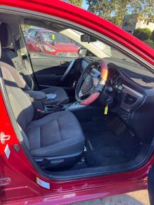2015 Toyota Corolla MY15 image 4