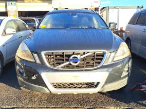 2010 Volvo Xc60 image 4