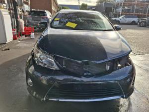 2012 Toyota Corolla ZRE182R image 4