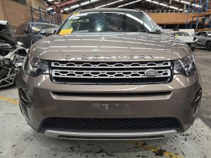 2017 Land Rover Discovery Sport L550 2.0DT 224DT AJ200 AUTO 9SPD AWD TD4 180 HS image 4