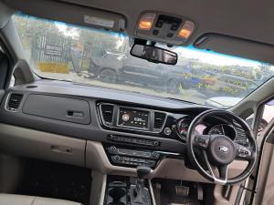2017 Kia Carnival YP image 4
