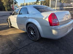 2008 Chrysler 300c image 4