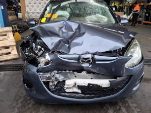 2010 Mazda 2 DE image 4