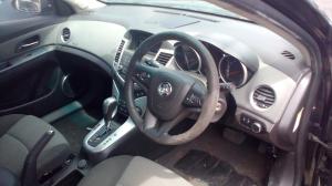 2010 Holden Cruze CD image 4
