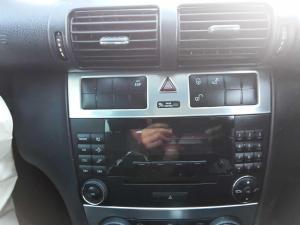 2004 Mercedes Benz C Class C 180 KOMPRESSOR CLASSIC image 4