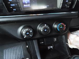 2016 Toyota Corolla ASCENT image 4