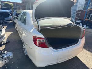 2014 Toyota Camry image 4