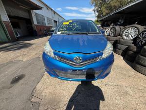 2013 Toyota Yaris image 4