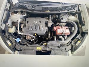 2010 Nissan Dualis ST image 4