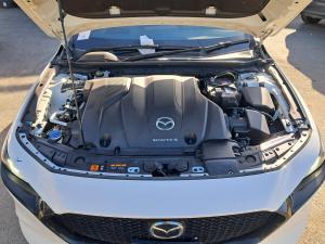 2019 Mazda Mazda3 BP image 4