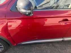2018 Mitsubishi Outlander image 4