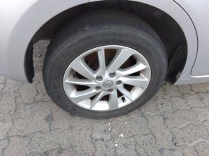 2016 Nissan Pulsar B17/C12 image 4
