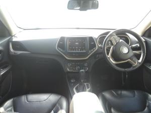 2015 Jeep Cherokee KL image 4