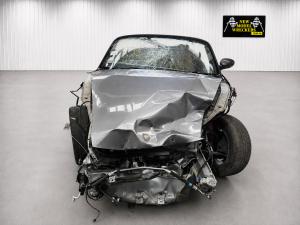2004 Porsche Boxster 2.7L M96-23 AUTO 5SPD RWD image 4