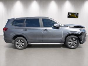 2022 Ldv D90 2.0T 20L4E AUTO 6SPD RWD SV9A image 4