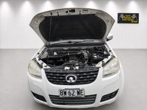 2013 Great Wall V240 2.4L 4G69 5SPD MAN RWD image 4