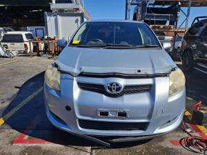 2010 Toyota Corolla ZRE152R image 4
