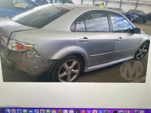2002 Mazda 6 LUXURY SPORT image 4