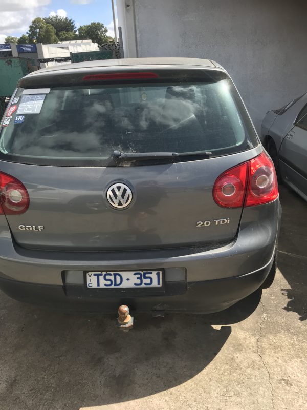 2005 Volkswagen Golf VIC image 4