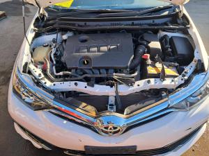 2017 Toyota Corolla ZRE182R image 4