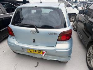 1999 Toyota Echo image 4