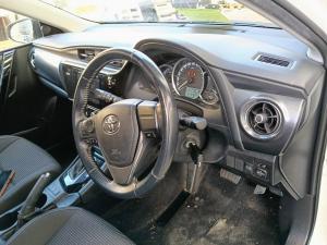 2017 Toyota Corolla ZRE182R/ZWE186R image 4
