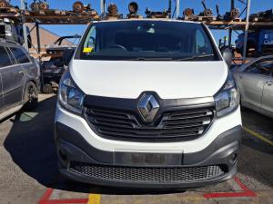 2015 Renault Trafic image 4