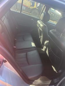 2005 Mercedes Benz C200 KOMPRESSOR AVANTGARDE image 4