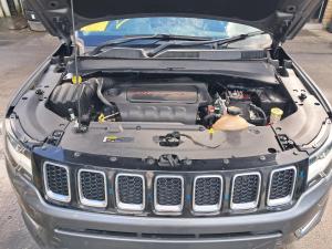 2020 Jeep Compass M6 image 4