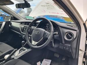 2013 Toyota Corolla ZRE182R image 4