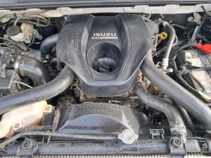 2015 Isuzu D Max RC image 4