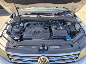 2018 Volkswagen Tiguan 5NA image 4
