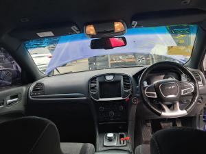 2019 Chrysler 300c LX image 4