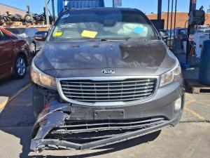 2015 Kia Carnival YP image 4