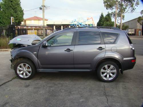 mitsubishi Outlander ZH ACTIV 05 2010 Parts & Wrecking