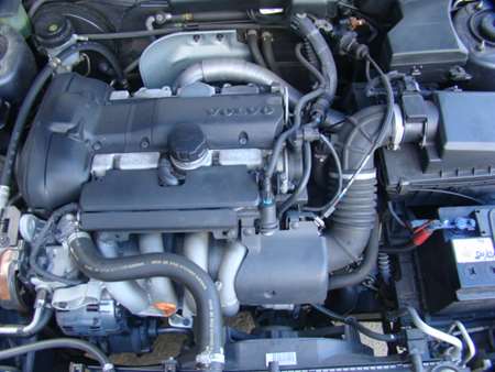 volvo S40 05 2002 Parts & Wrecking