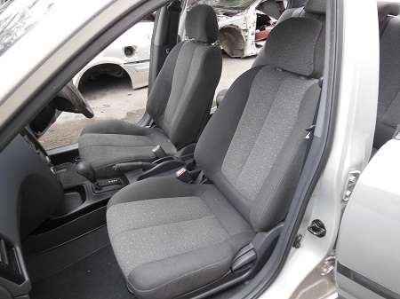 hyundai Elantra 09 2001 Parts & Wrecking