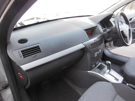holden Astra 01 2007 Parts & Wrecking