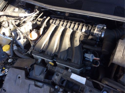 renault Megane Converti 2012 Parts & Wrecking
