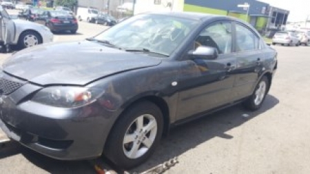 mazda 3 Maxx 2005 Parts & Wrecking