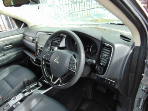 mitsubishi Outlander ZL May 2018 Parts & Wrecking