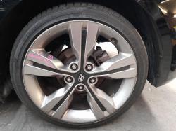 2012 Hyundai Veloster (NON-TURBO) -SA- (6 SPEED DUAL CLUTCH) image 5